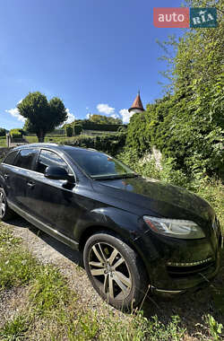 Внедорожник / Кроссовер Audi Q7 2013 в 