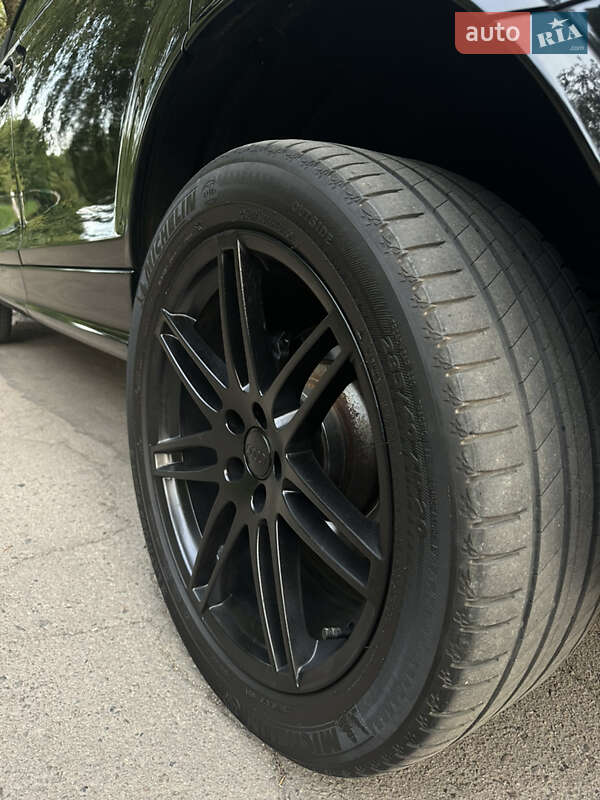 Внедорожник / Кроссовер Audi Q7 2014 в Ровно фото 9 Внедорожник / Кроссовер Audi Q7 2014 в Ровно