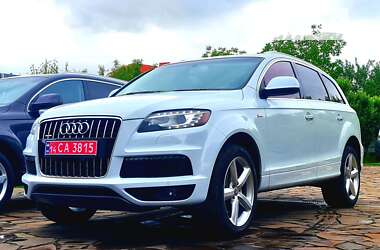 Позашляховик / Кросовер Audi Q7 2013 в Ужгороді