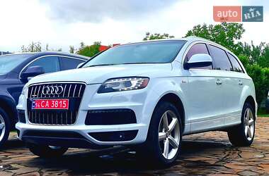 Внедорожник / Кроссовер Audi Q7 2013 в 