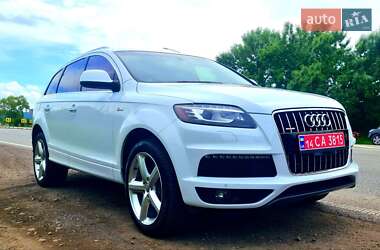 Внедорожник / Кроссовер Audi Q7 2013 в 