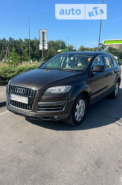 Позашляховик / Кросовер Audi Q7 2014 в Коростишеві