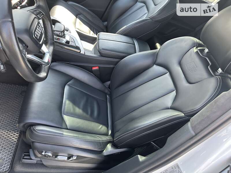 Позашляховик / Кросовер Audi Q7 2016 в Черкасах