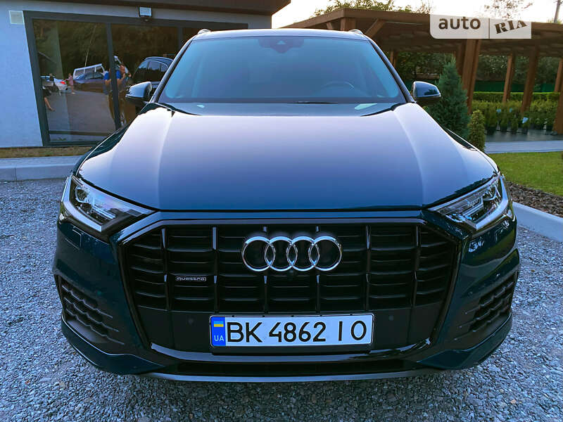 Позашляховик / Кросовер Audi Q7 2020 в Нетішині