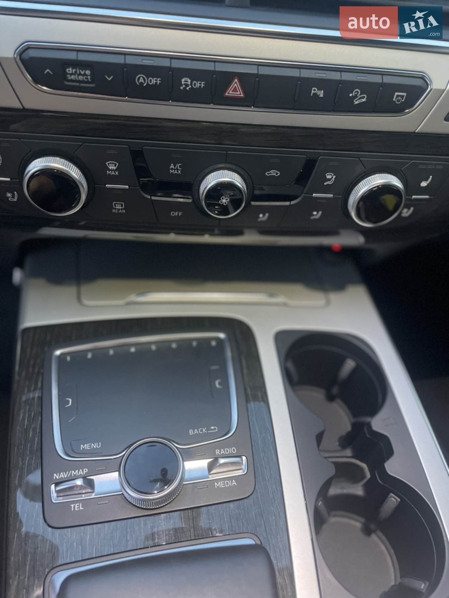 2017 Audi Q7 - мініатюра 18