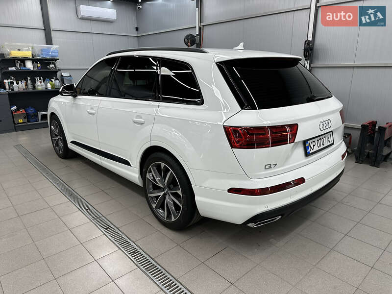 Внедорожник / Кроссовер Audi Q7 2017 в Ивано-Франковске