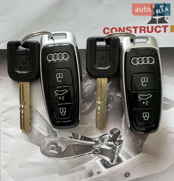 Позашляховик / Кросовер Audi Q7 2022 в Дніпрі