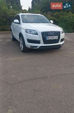 Внедорожник / Кроссовер Audi Q7 2015 в Ровно