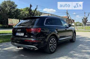 Внедорожник / Кроссовер Audi Q7 2016 в Ужгороде