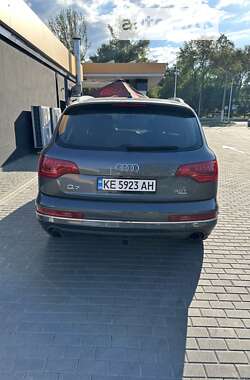 Внедорожник / Кроссовер Audi Q7 2013 в Днепре