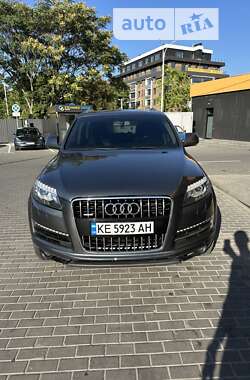 Позашляховик / Кросовер Audi Q7 2013 в Дніпрі