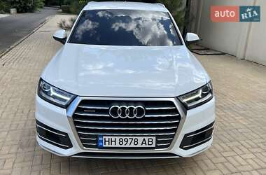 Позашляховик / Кросовер Audi Q7 2016 в Одесі