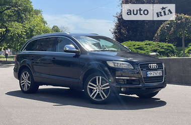 Внедорожник / Кроссовер Audi Q7 2006 в Одессе