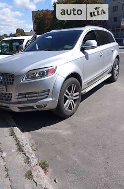 Внедорожник / Кроссовер Audi Q7 2006 в 