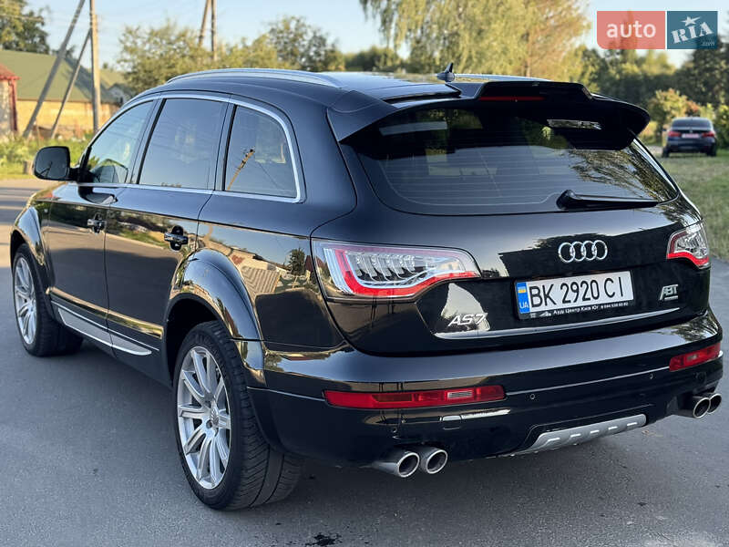 Внедорожник / Кроссовер Audi Q7 2008 в Дубно