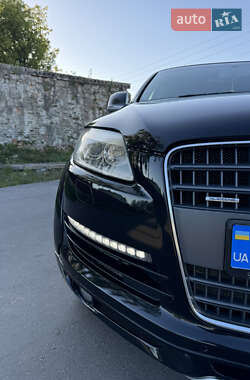Внедорожник / Кроссовер Audi Q7 2008 в Дубно
