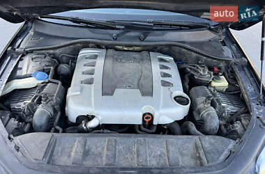 Внедорожник / Кроссовер Audi Q7 2008 в 