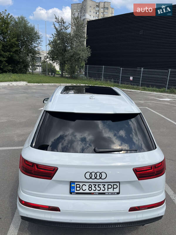 Внедорожник / Кроссовер Audi Q7 2016 в Львове
