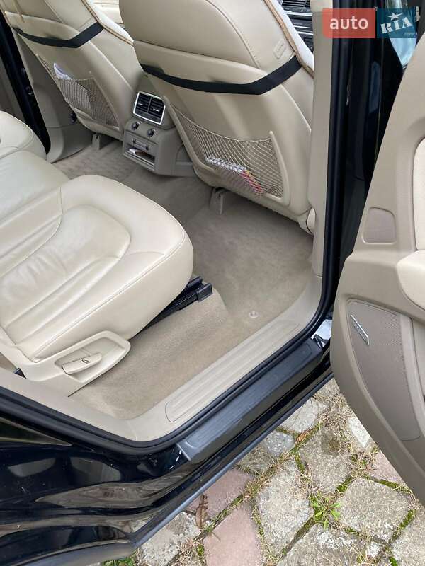 Позашляховик / Кросовер Audi Q7 2015 в Івано-Франківську
