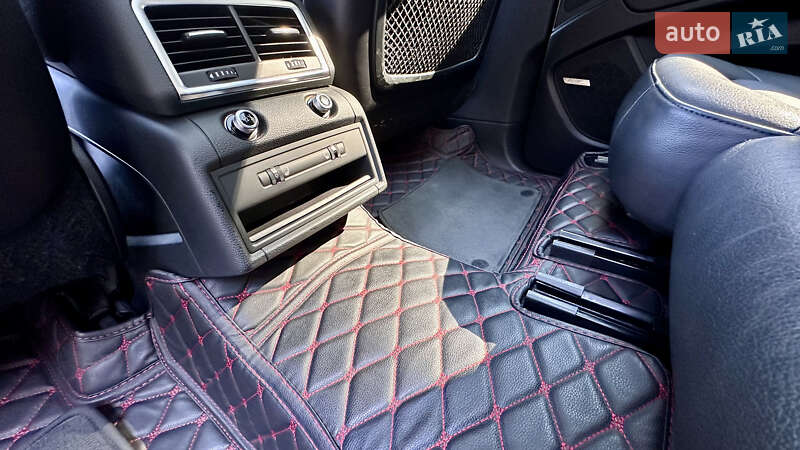 Позашляховик / Кросовер Audi Q7 2014 в Чернівцях