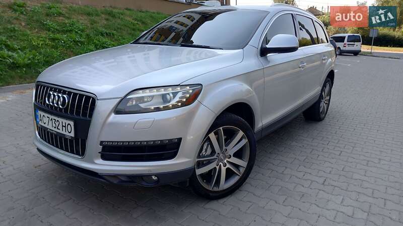 Позашляховик / Кросовер Audi Q7 2011 в Луцьку