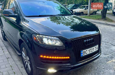Внедорожник / Кроссовер Audi Q7 2014 в 