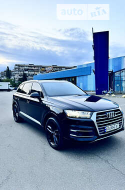 Внедорожник / Кроссовер Audi Q7 2016 в Киеве