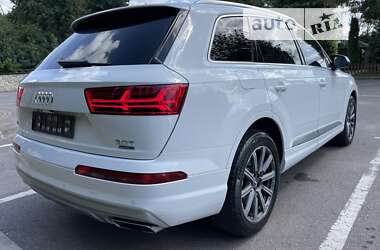 Позашляховик / Кросовер Audi Q7 2017 в Тернополі