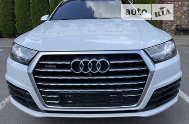 Позашляховик / Кросовер Audi Q7 2017 в Тернополі