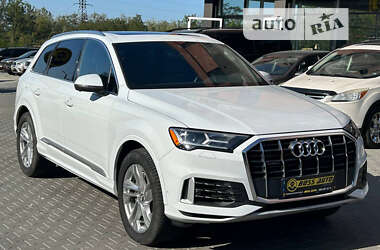 Внедорожник / Кроссовер Audi Q7 2020 в Черновцах