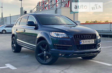 Позашляховик / Кросовер Audi Q7 2014 в Києві