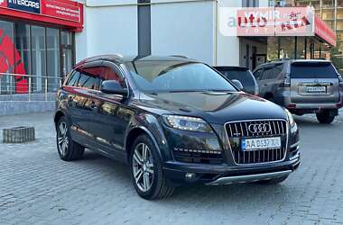 Внедорожник / Кроссовер Audi Q7 2011 в Черновцах