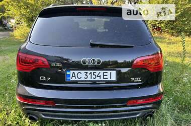 Позашляховик / Кросовер Audi Q7 2015 в Києві