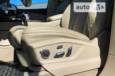 Позашляховик / Кросовер Audi Q7 2017 в 