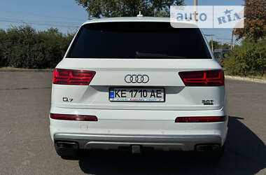 Внедорожник / Кроссовер Audi Q7 2016 в Кривом Роге