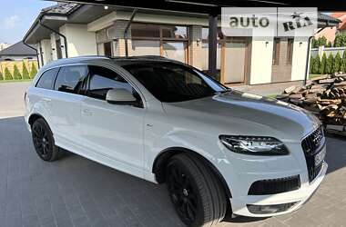 Внедорожник / Кроссовер Audi Q7 2012 в Червонограде