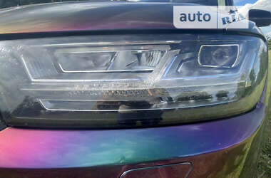 Позашляховик / Кросовер Audi Q7 2017 в 