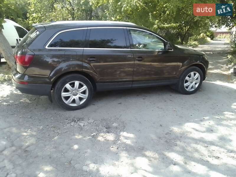 Позашляховик / Кросовер Audi Q7 2010 в Херсоні фото 2 Позашляховик / Кросовер Audi Q7 2010 в Херсоні