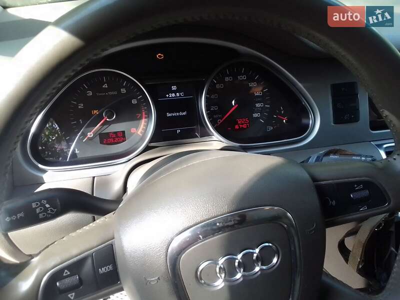 Позашляховик / Кросовер Audi Q7 2010 в Херсоні фото 6 Позашляховик / Кросовер Audi Q7 2010 в Херсоні