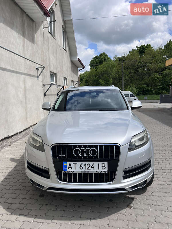 Audi Q7 2011