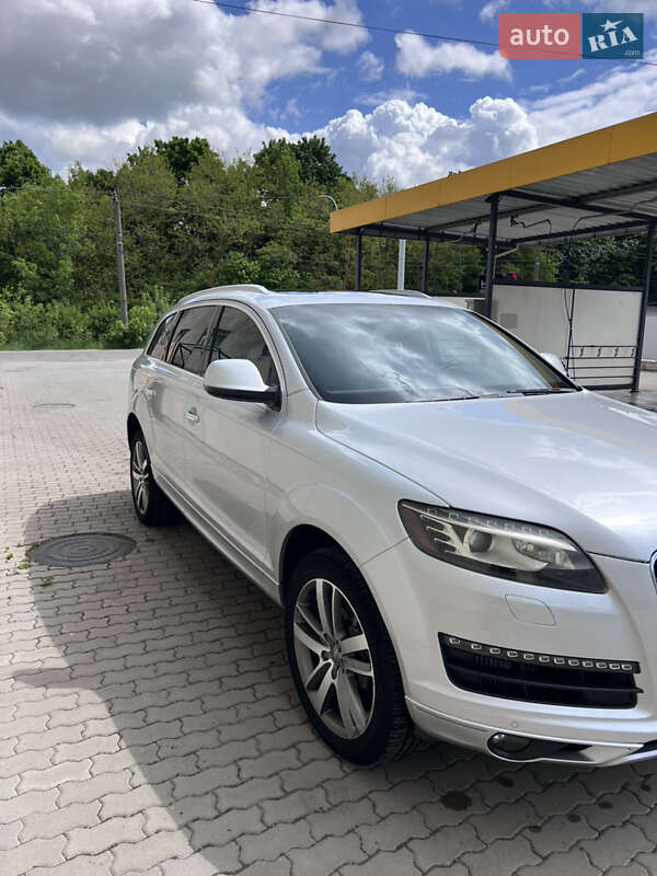 Позашляховик / Кросовер Audi Q7 2011 в Коломиї