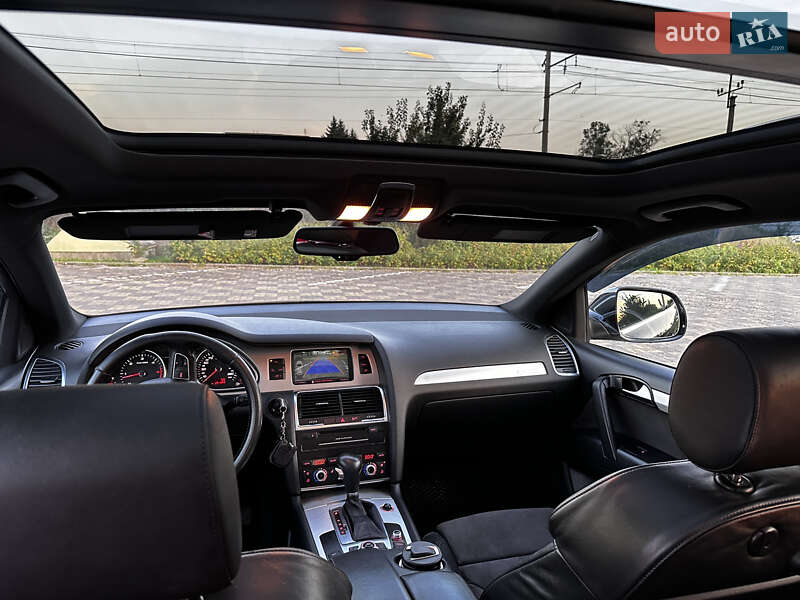 Позашляховик / Кросовер Audi Q7 2010 в Самборі