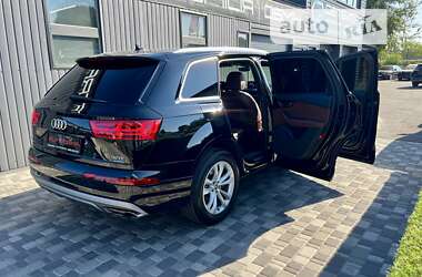 Внедорожник / Кроссовер Audi Q7 2016 в Киеве