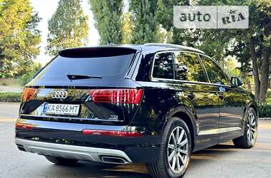 Внедорожник / Кроссовер Audi Q7 2016 в Киеве