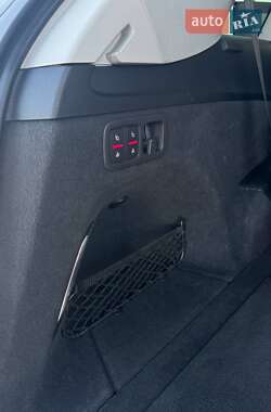Позашляховик / Кросовер Audi Q7 2017 в 