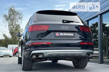 Внедорожник / Кроссовер Audi Q7 2015 в Ровно