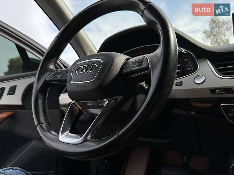 Позашляховик / Кросовер Audi Q7 2015 в Рівному фото 38 Позашляховик / Кросовер Audi Q7 2015 в Рівному