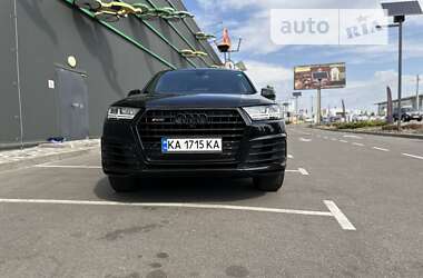 Внедорожник / Кроссовер Audi Q7 2018 в 