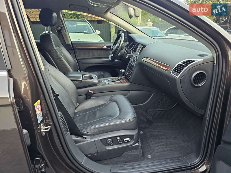 Позашляховик / Кросовер Audi Q7 2012 в Коломиї
