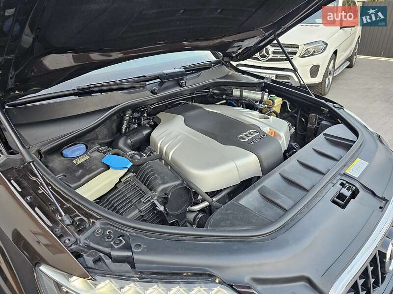 Позашляховик / Кросовер Audi Q7 2012 в Коломиї
